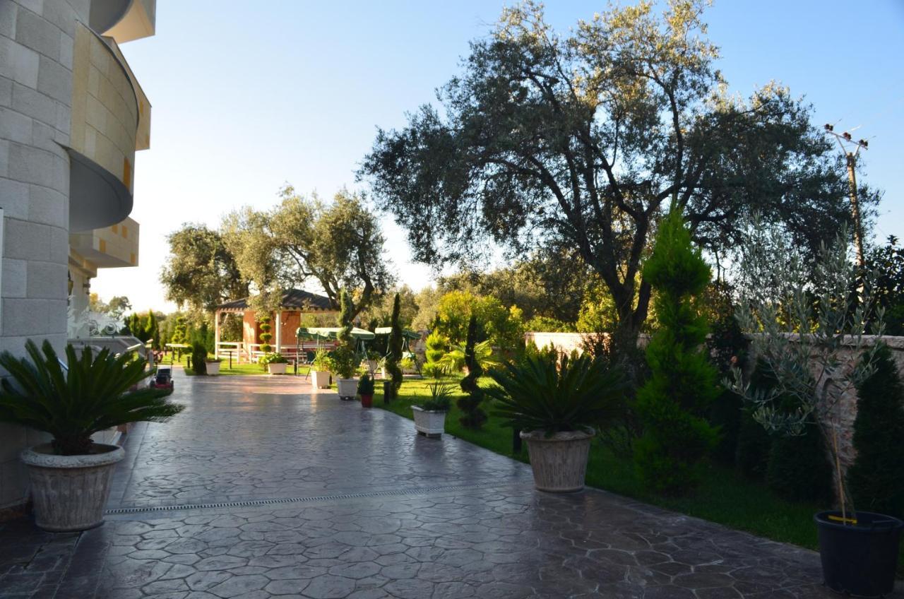 Vila Florika Hotel 보르쉬 외부 사진